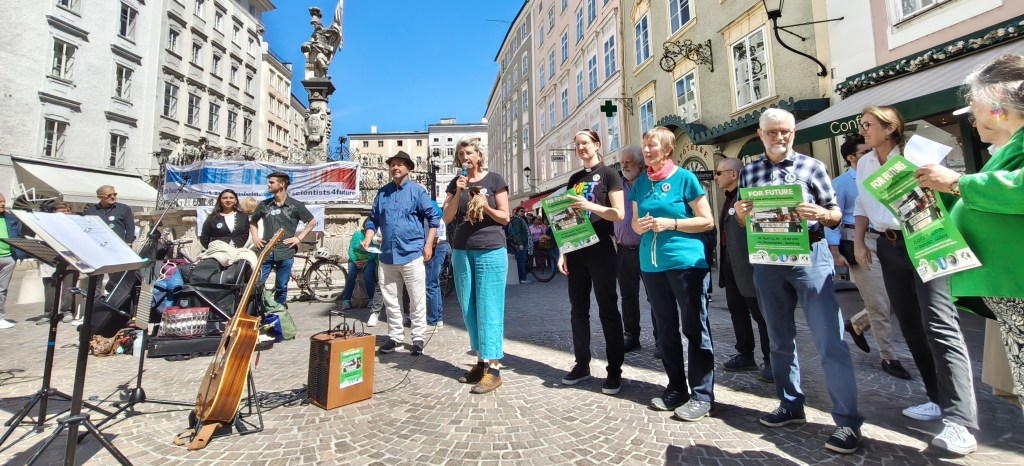 Statements der Religions for Future. Foto: Reinhard Geiger